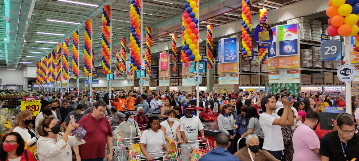 Foto 8 de 27 — Novidade: Veja fotos da inauguração do Assaí em Araraquara